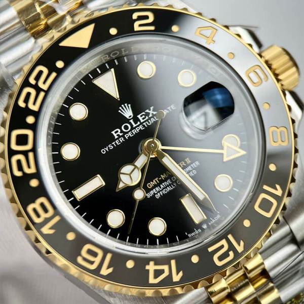 Rolex 126713GRNR-0001 GMT-Mast